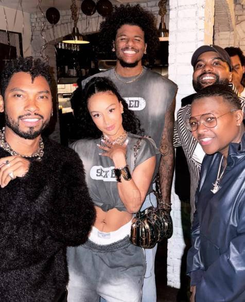 叙事控场 叙事控场